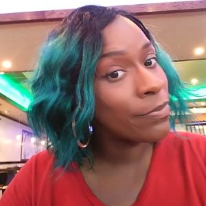 Meet your Posher, Ericka